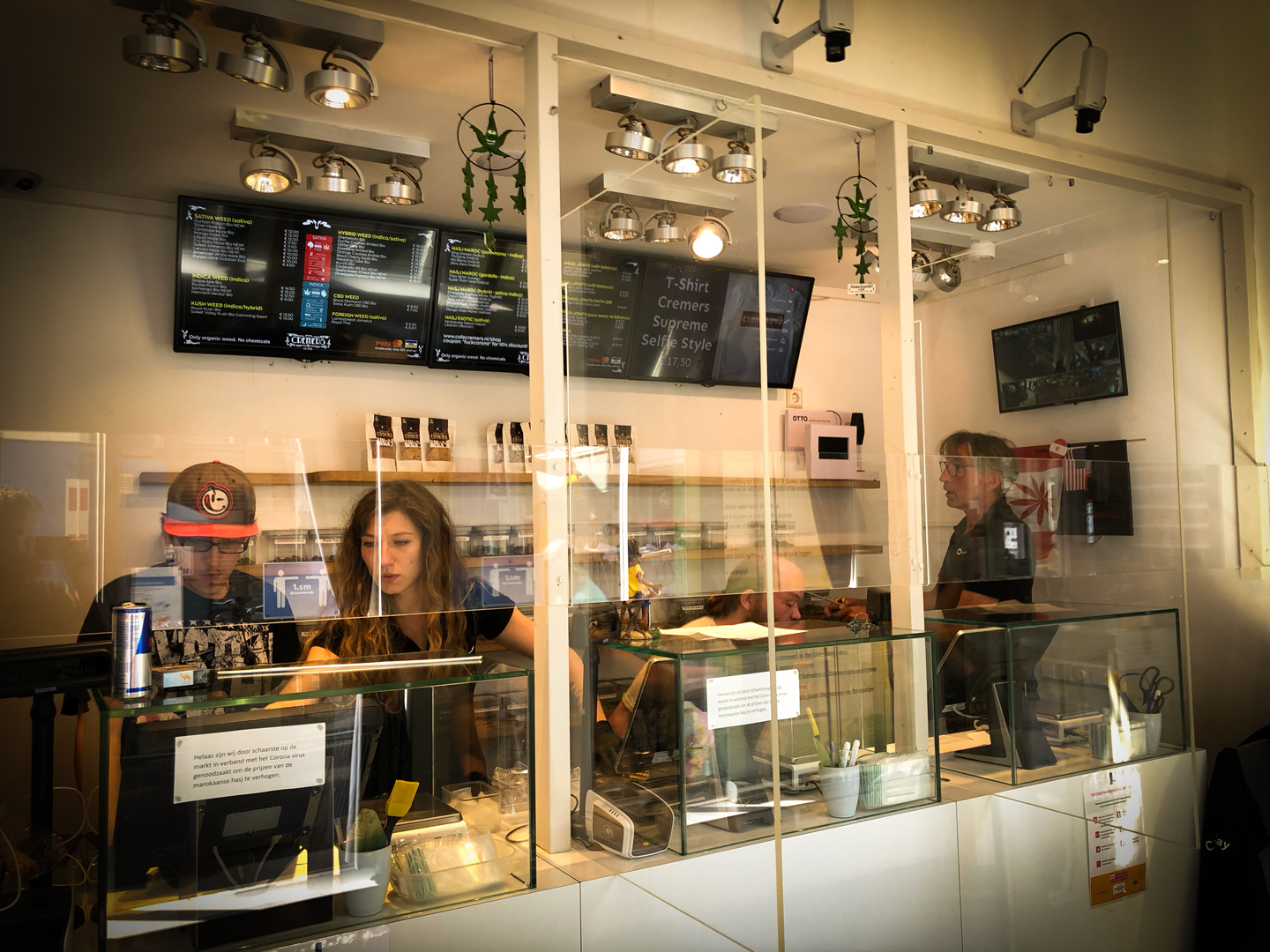 Digitale menuborden voor Coffeeshop Creemers Den Haag