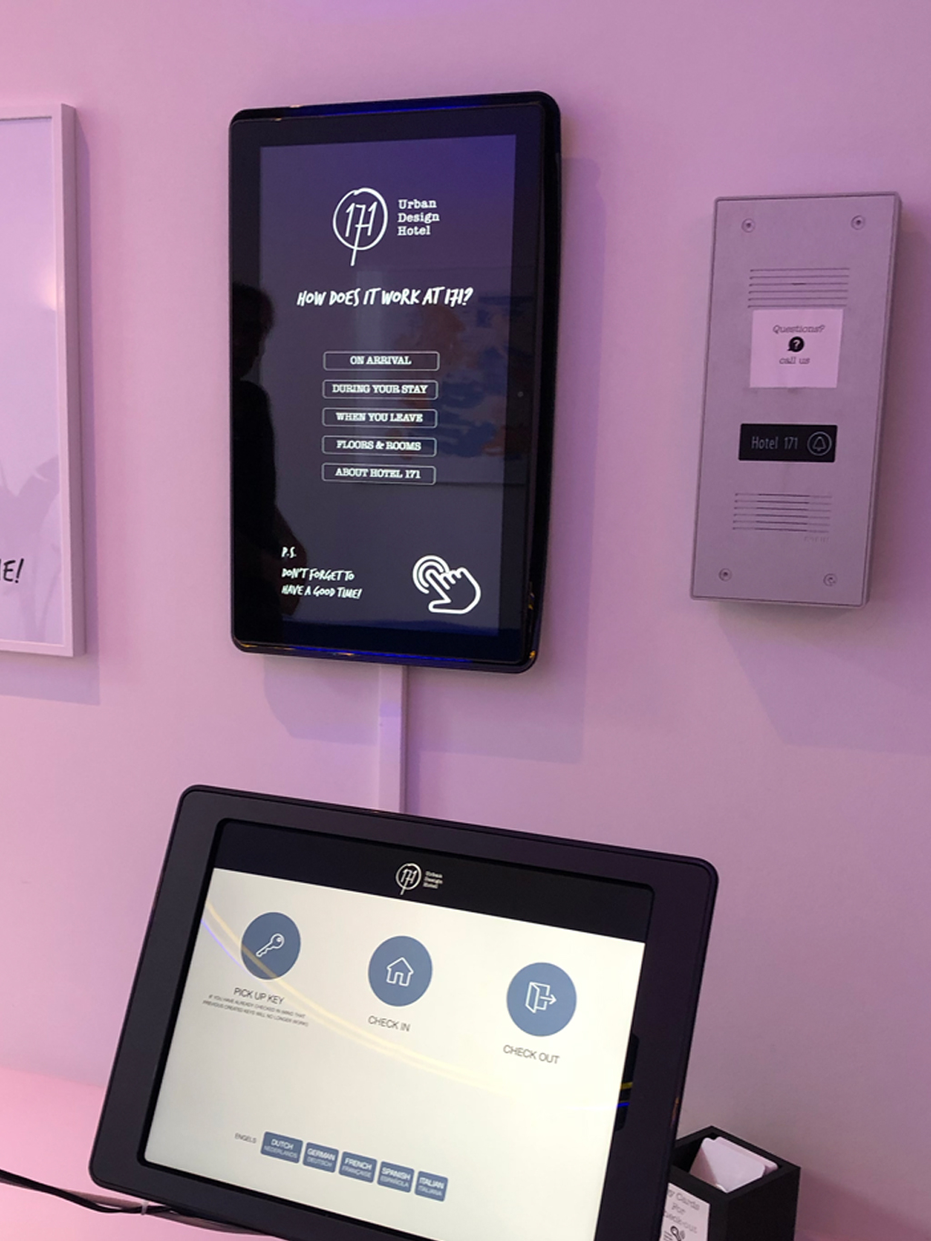 Interactieve touchscreen Hotel 171