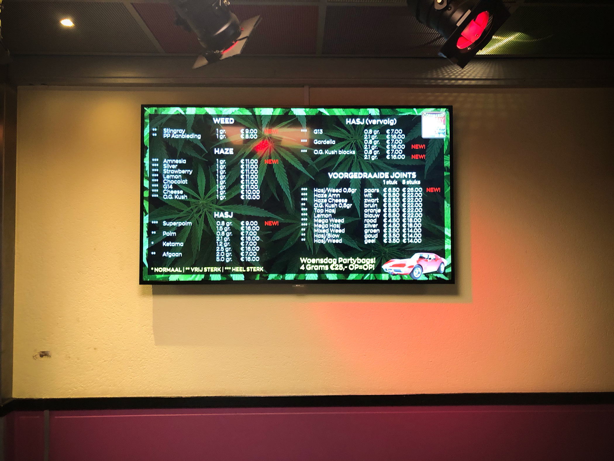 Digitaal menubord voor Coffeeshop Stingray